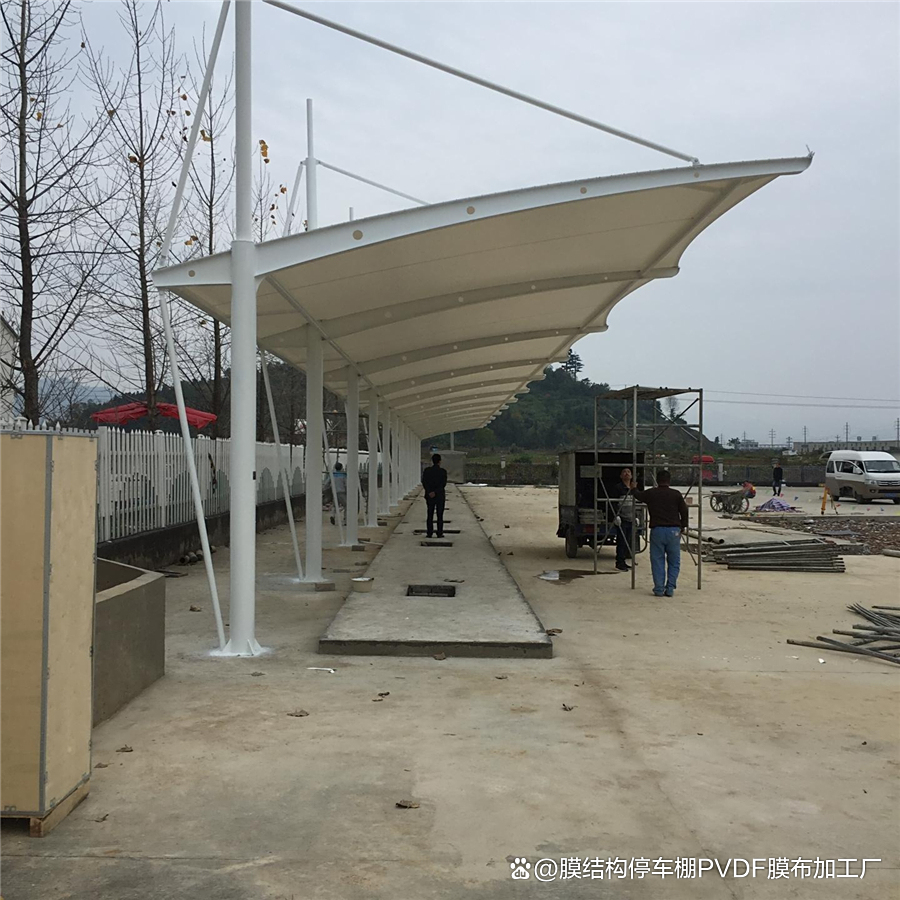 浙江膜结构雨棚安装公司 专业汽车停车棚与钢梁立柱加工服务
